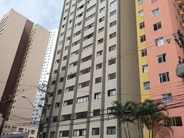 #100.327 - Apartamento para Venda em Curitiba - PR - 2
