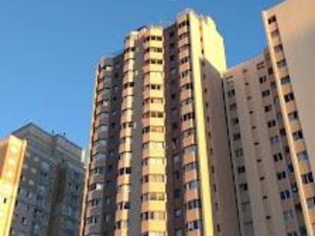 #100.320 - Apartamento para Venda em Curitiba - PR