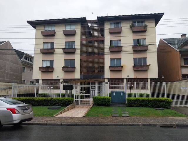 Venda em Capão Raso - Curitiba