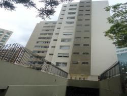 #100.130 - Apartamento para Venda em Curitiba - PR - 1